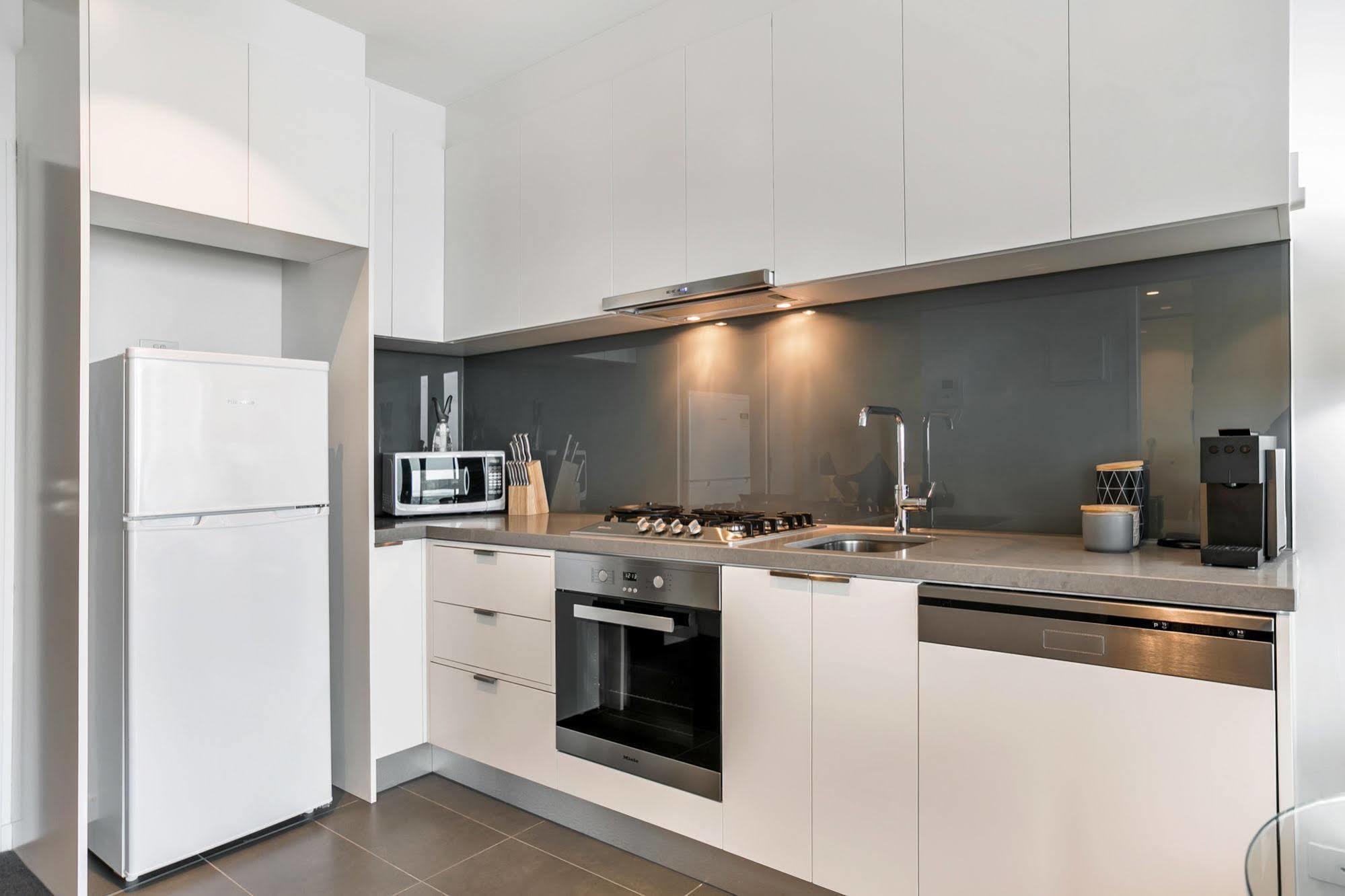 Serviced Apartments Melbourne - Platinum Buitenkant foto