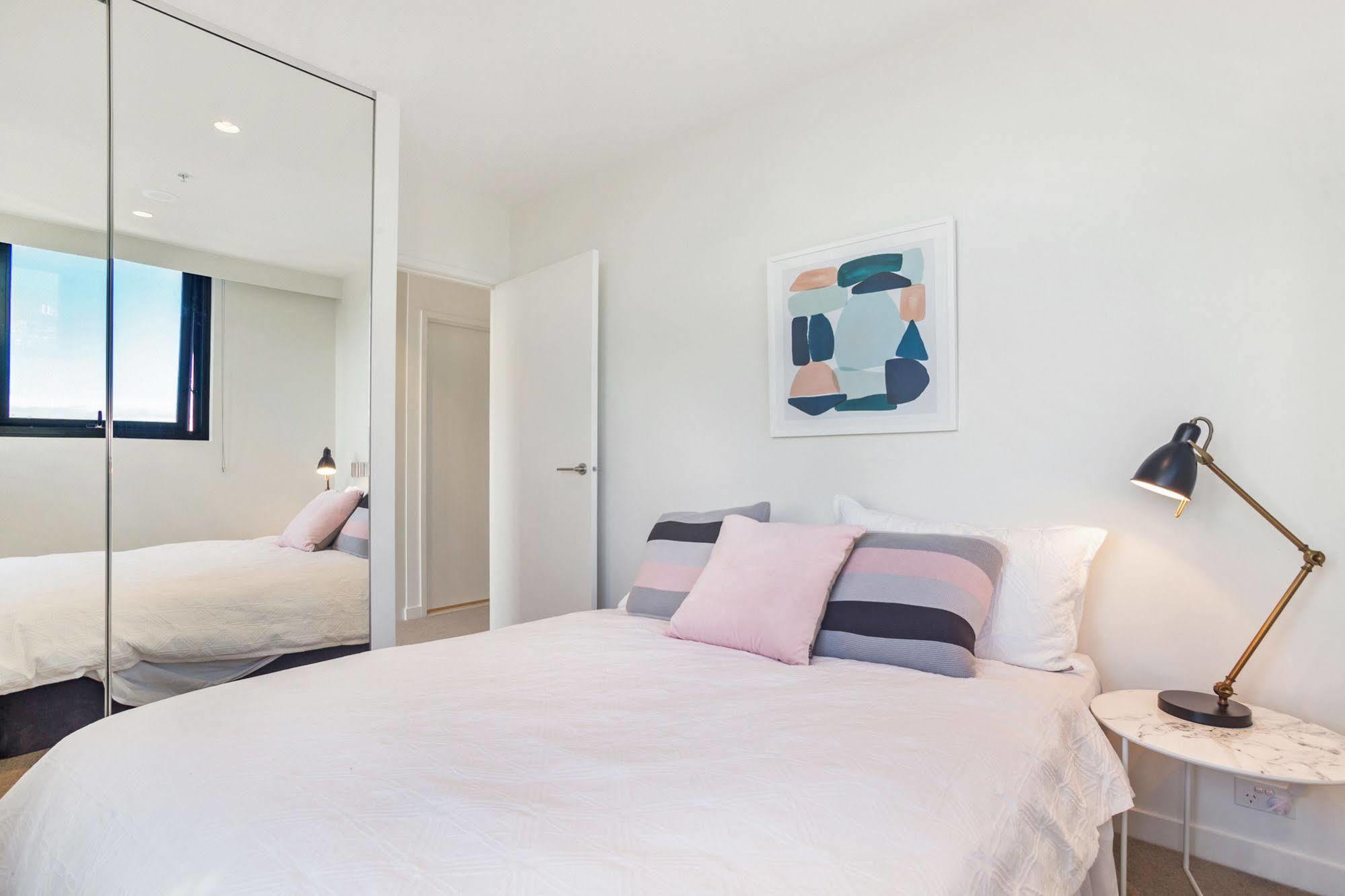Serviced Apartments Melbourne - Platinum Buitenkant foto